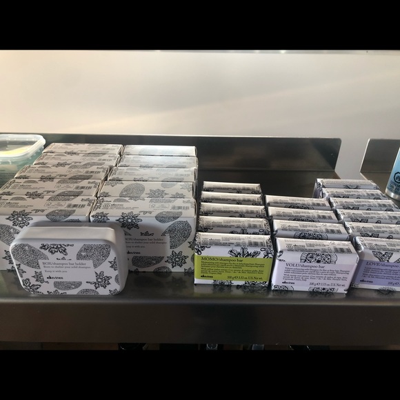 Overstock professional haircare SACHAJUAN and davines.Www.Fahrenheitboutique.ca - Picture 5 of 5